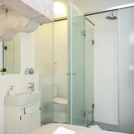 Cozy Avenida 3* Lisbon