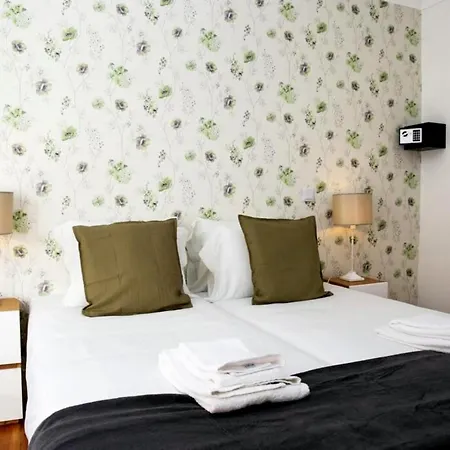 Cozy Avenida Guest house Lisbon