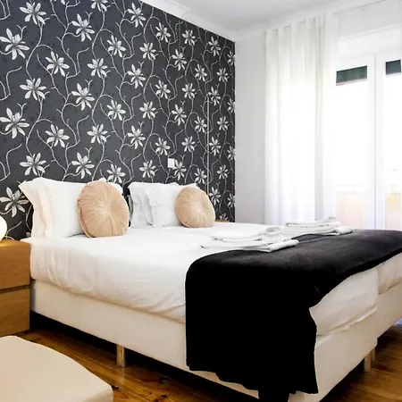 Cozy Avenida Guest house Lisbon