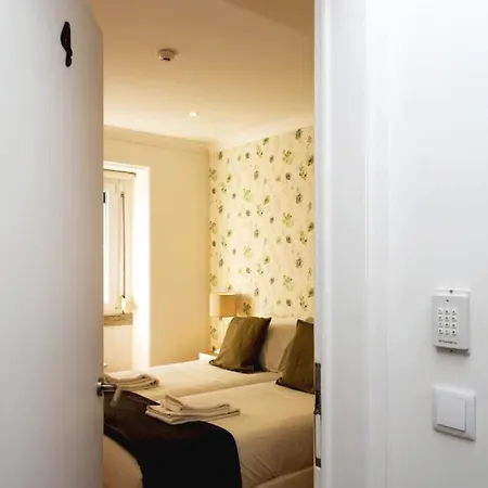 Cozy Avenida Guest house 3*