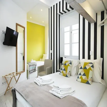 Cozy Avenida Guest house Lisbon