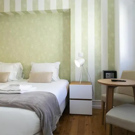 Cozy Avenida 3* Lisbon