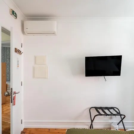 Cozy Avenida 3* Lisbon