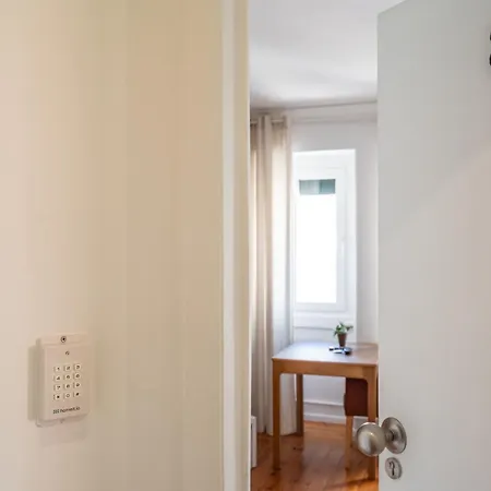 Guest house Cozy Avenida Lisbon
