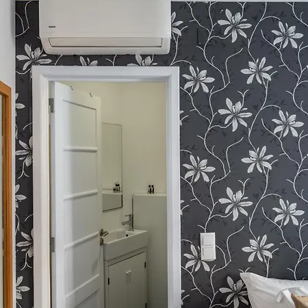 Cozy Avenida Guest house
