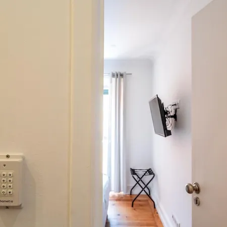 Cozy Avenida Guest house Lisbon