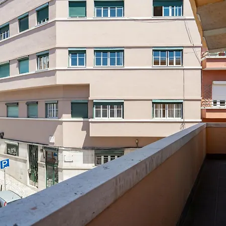 Cozy Avenida By Lisbeyond 2*