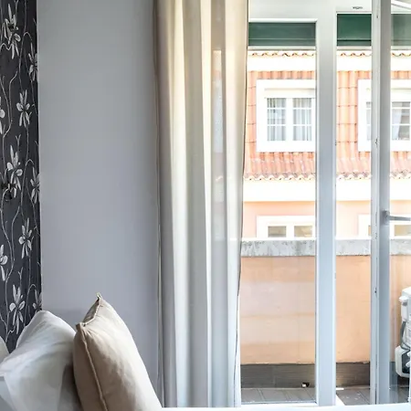 Cozy Avenida By Lisbeyond